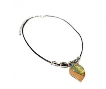 Ketting blaadjes bruin groen toenga1