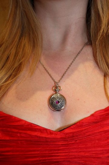 Ladieswatch om hals 4