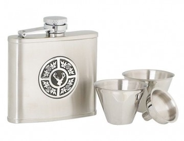 St81b 2 celtic stag hipflask